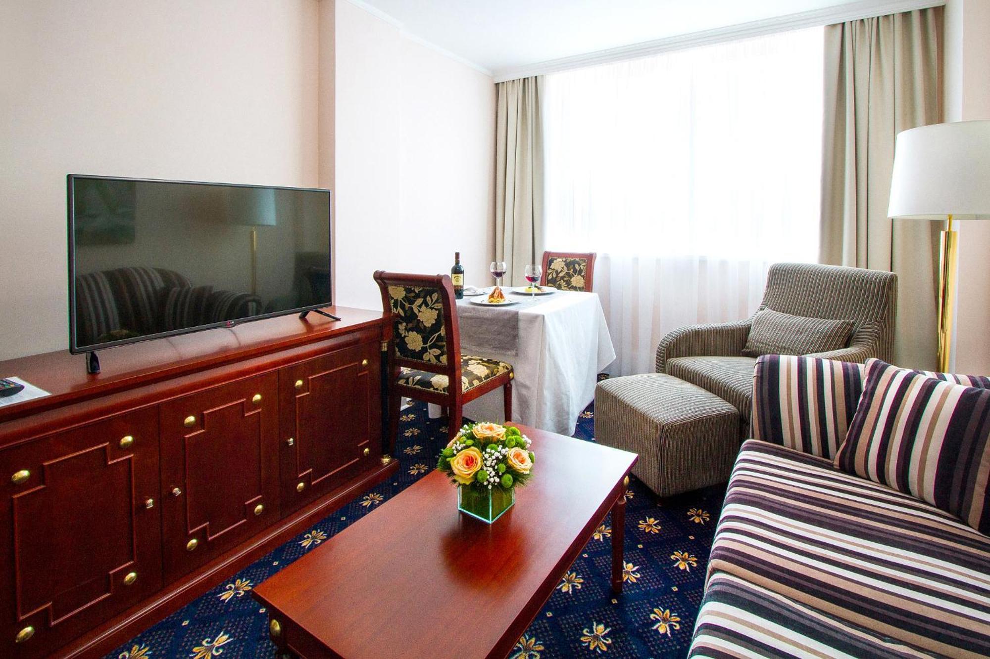 A Hoteli - Hotel Sloboda Sabac Bilik gambar